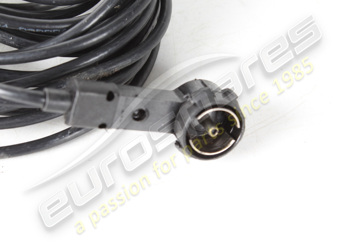 used ferrari antenna cable to car stereo. part number 191501 (2)