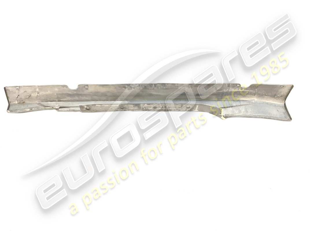 used maserati lh side skirt .(prim). part number 980145171 (2)