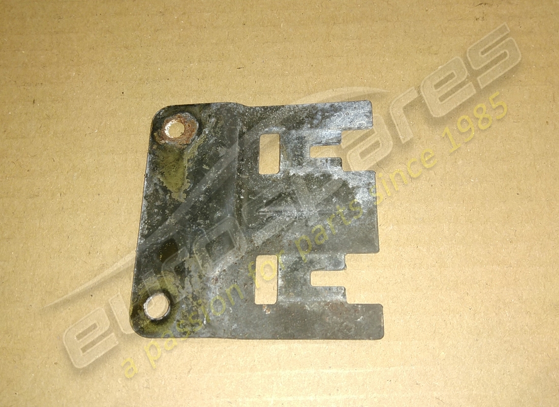 used ferrari support. part number 159176 (1)