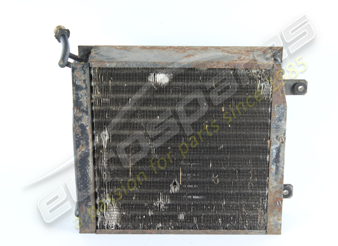 damaged ferrari condenser. part number 61400300 (2)