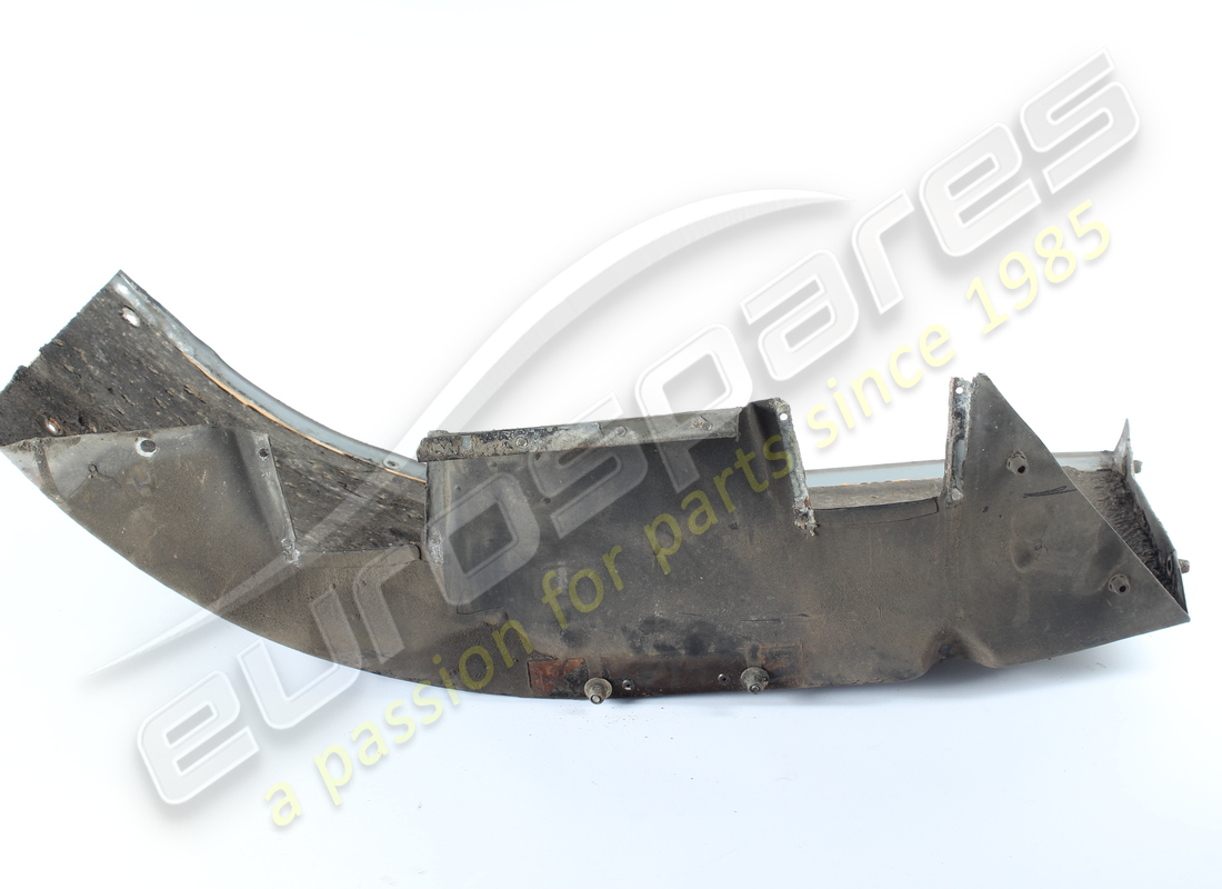 used ferrari rh rear wheel arch top section. part number 61482600 (3)