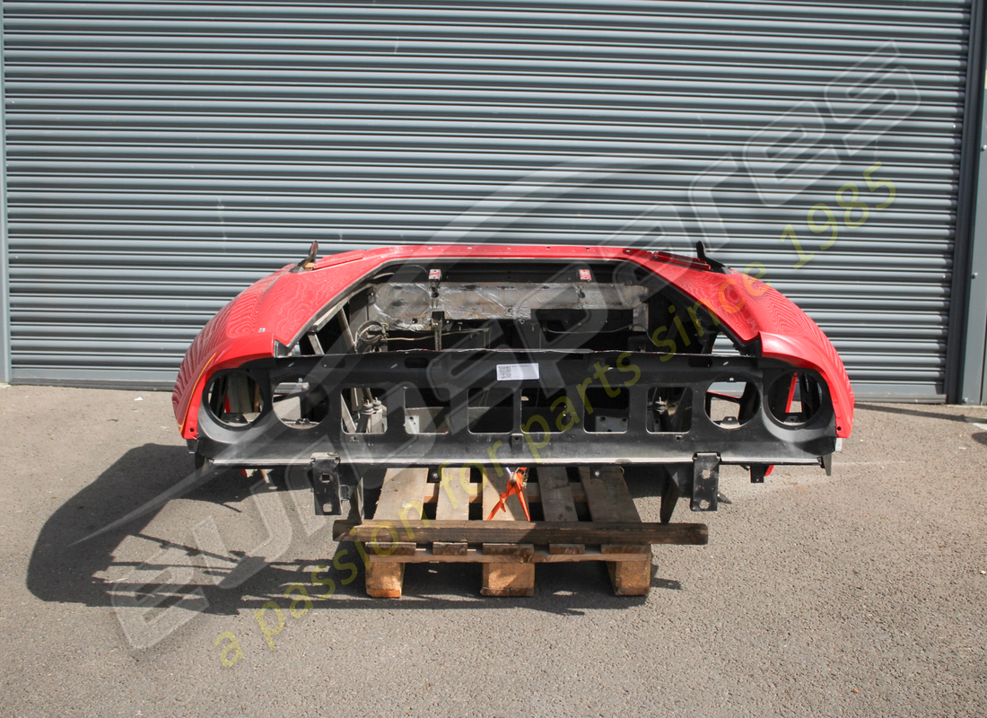 used ferrari complete rear end - valid for spider part number eap1084933