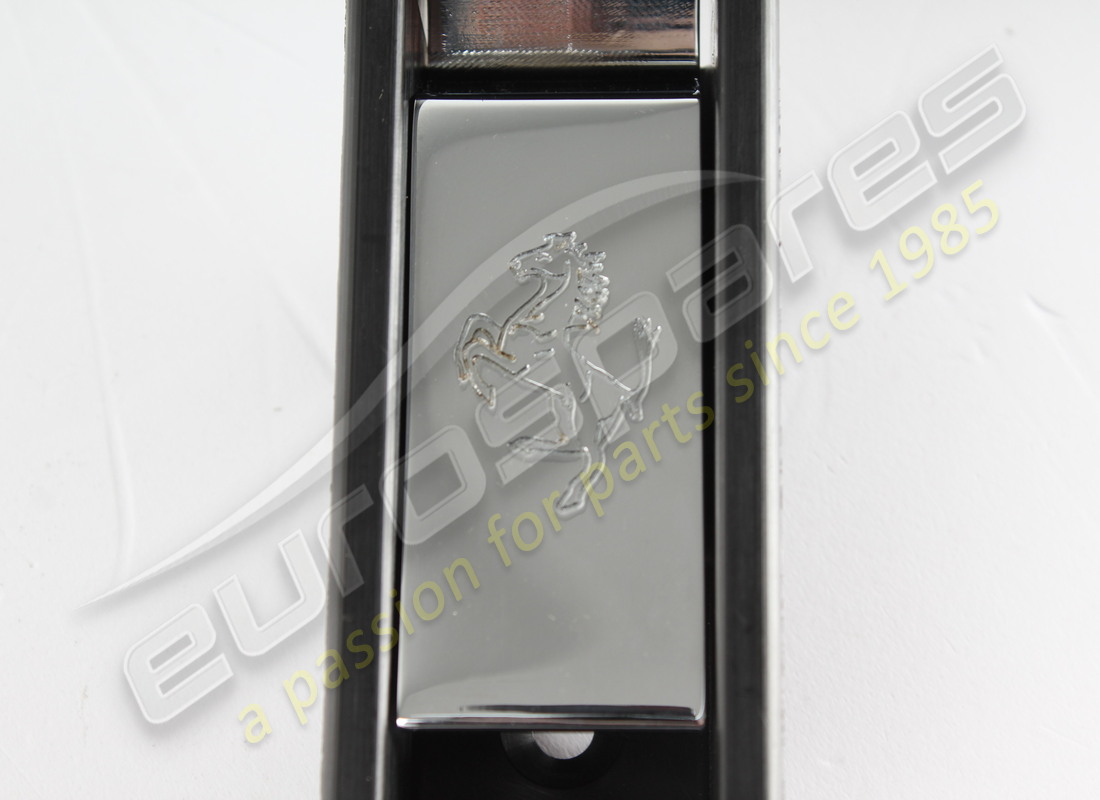 new eurospares internal boot release handle - raised horse motif. part number 63011800 (3)