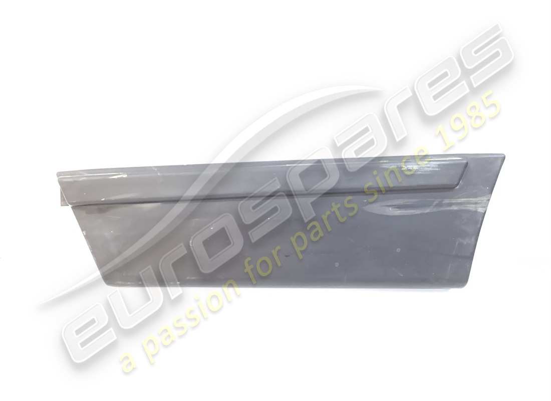 NEW Ferrari LH FRONT QTR BUMPER . PART NUMBER 60573200 (1)