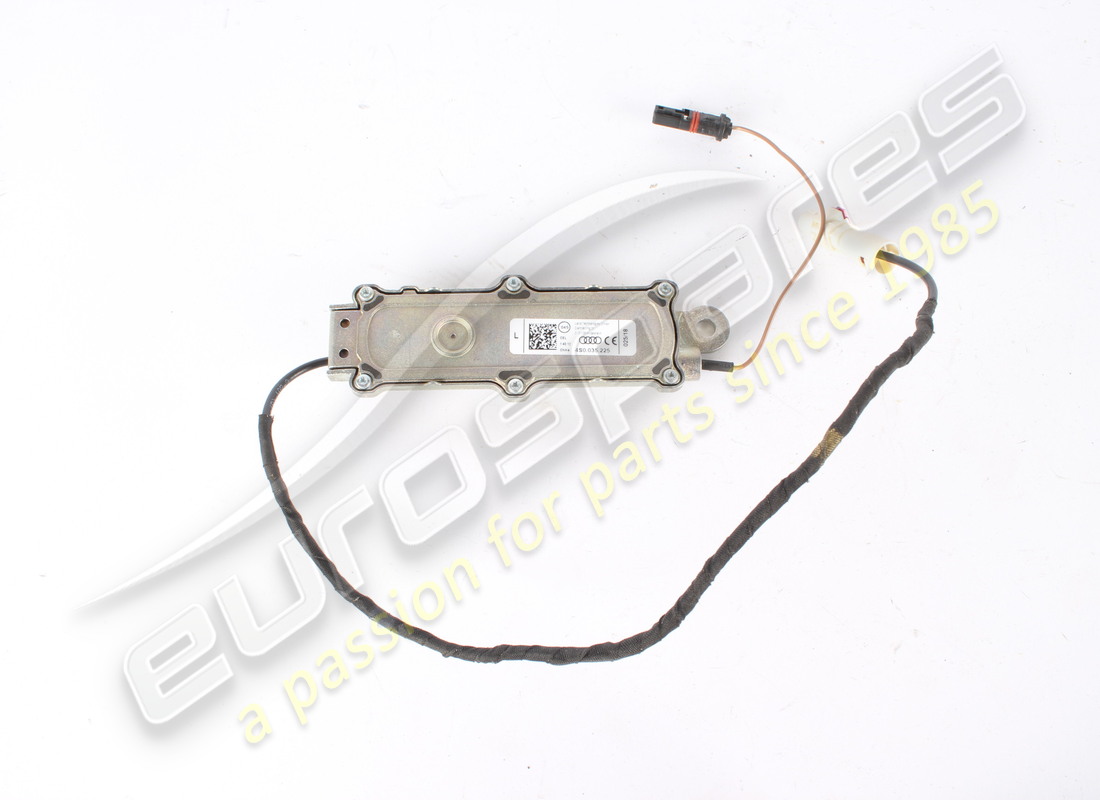 used lamborghini antenna amplifier part number 4s0035225