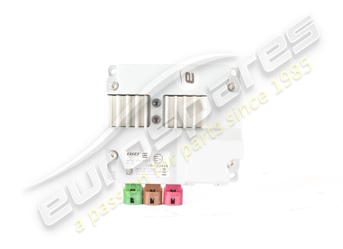 USED Ferrari USB SPLITTER . PART NUMBER 875005 (1)