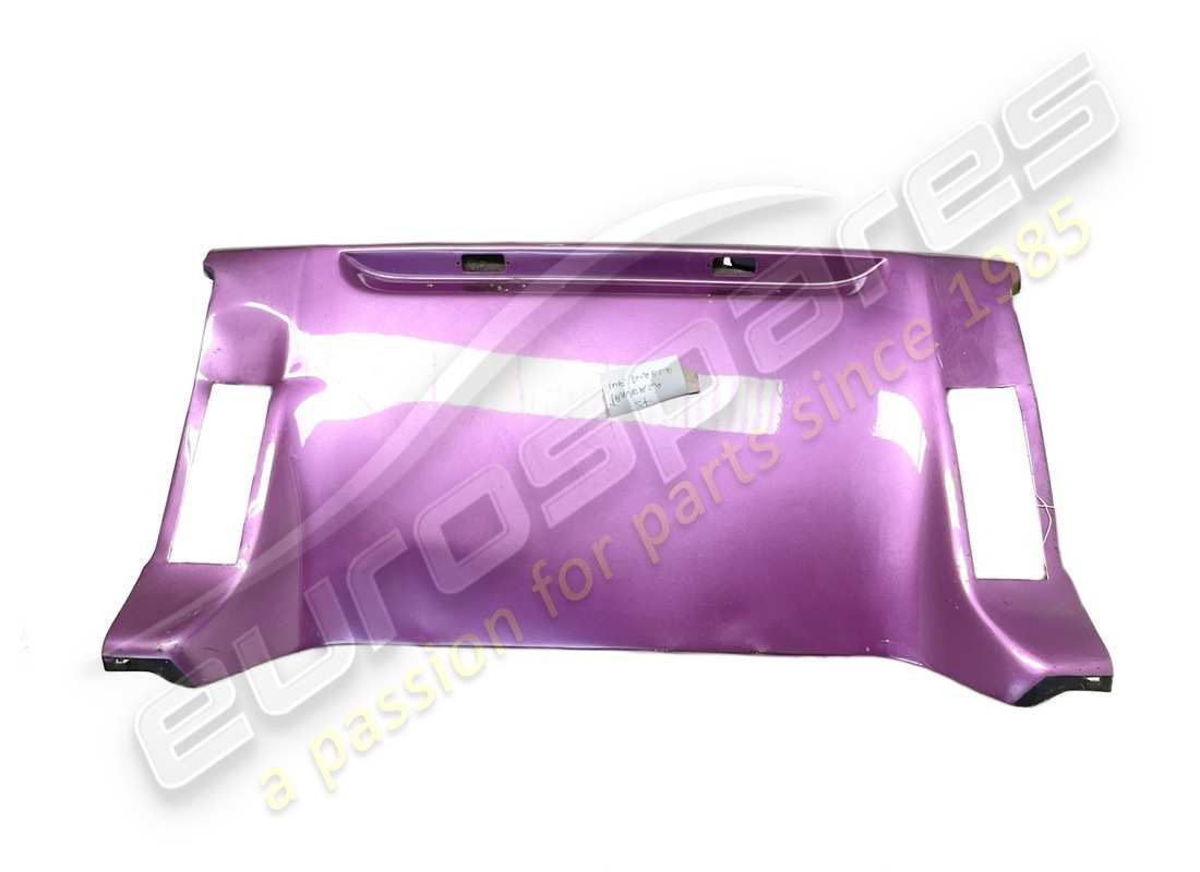 damaged lamborghini rear ext.cover.between fend.. part number 009410200 (1)