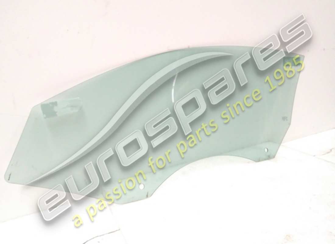 used aston martin door glass rh part number 4g43f21410ae (4)