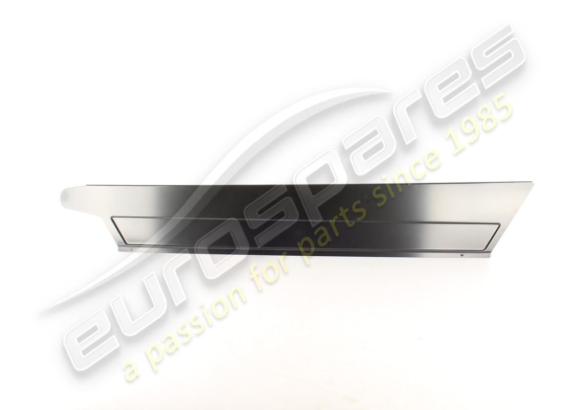 NEW Eurospares RH KICK PLATE . PART NUMBER 62171900 (1)