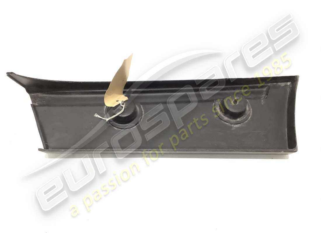 new (other) ferrari rh front qtr bumper. part number 60573100 (2)