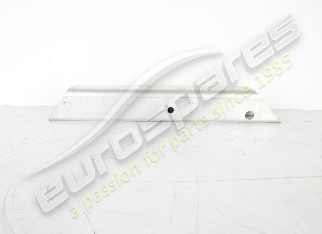 new ferrari rh upper front diagonal. part number 985221653 (1)