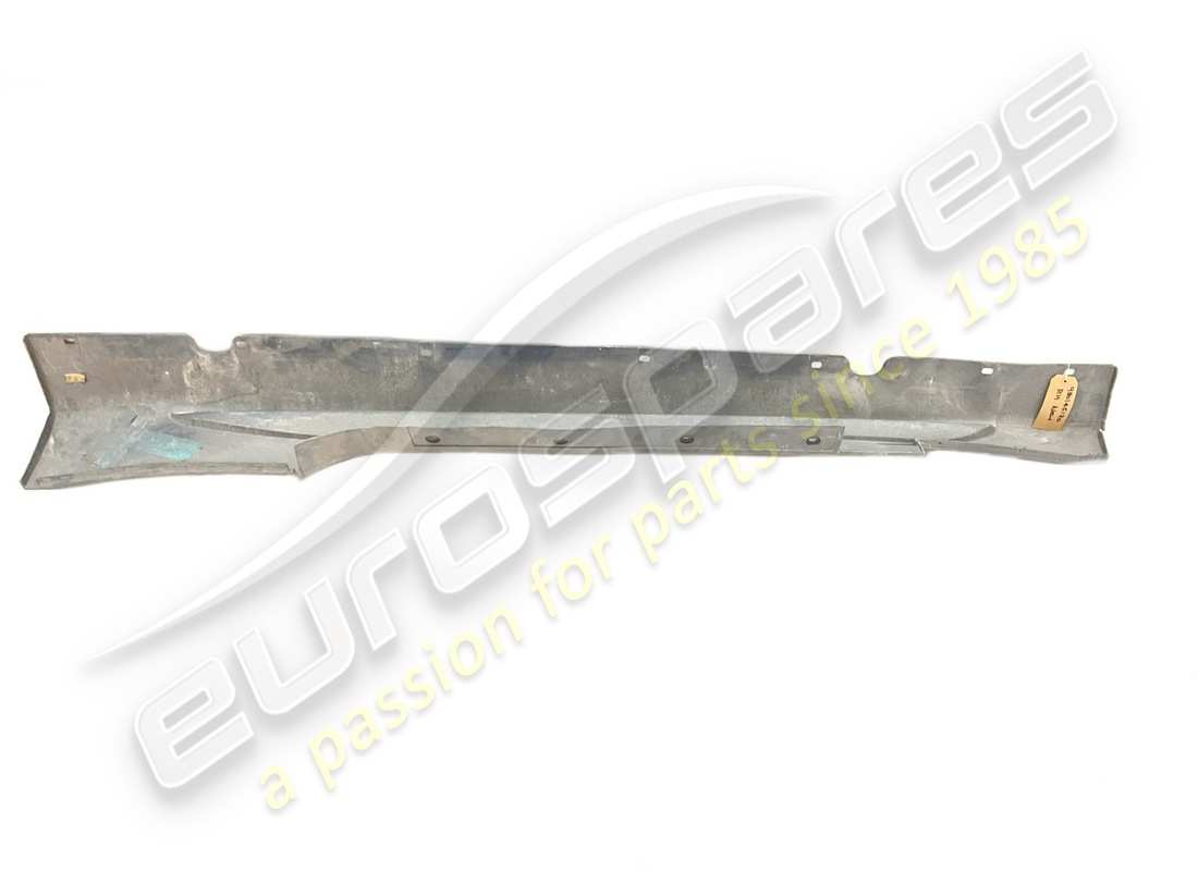 new (other) maserati rh side skirt (prim). part number 980145170 (2)