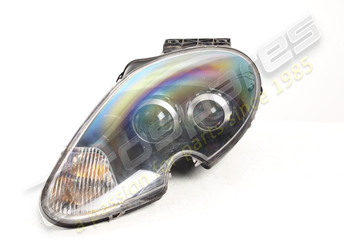 damaged aston martin headlamp assembly, hid, lh, rhd part number 4g4313w030ad (1)