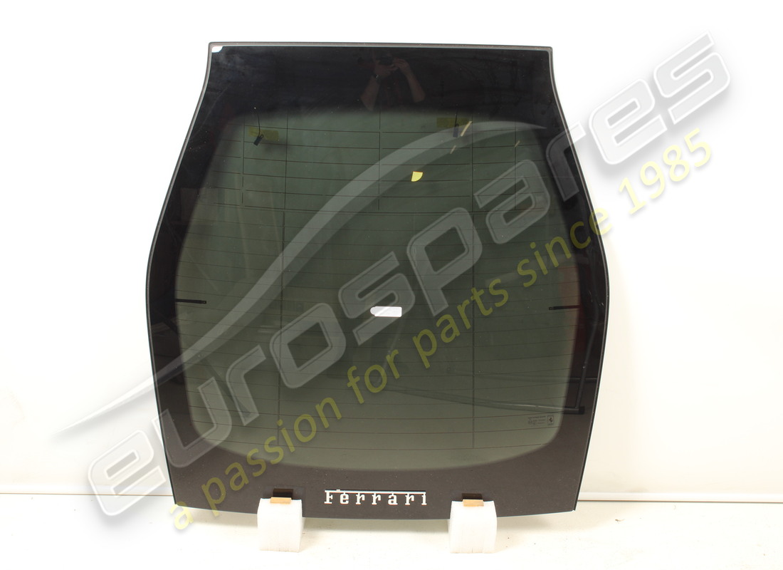 new ferrari rear screen. part number 770322 (1)