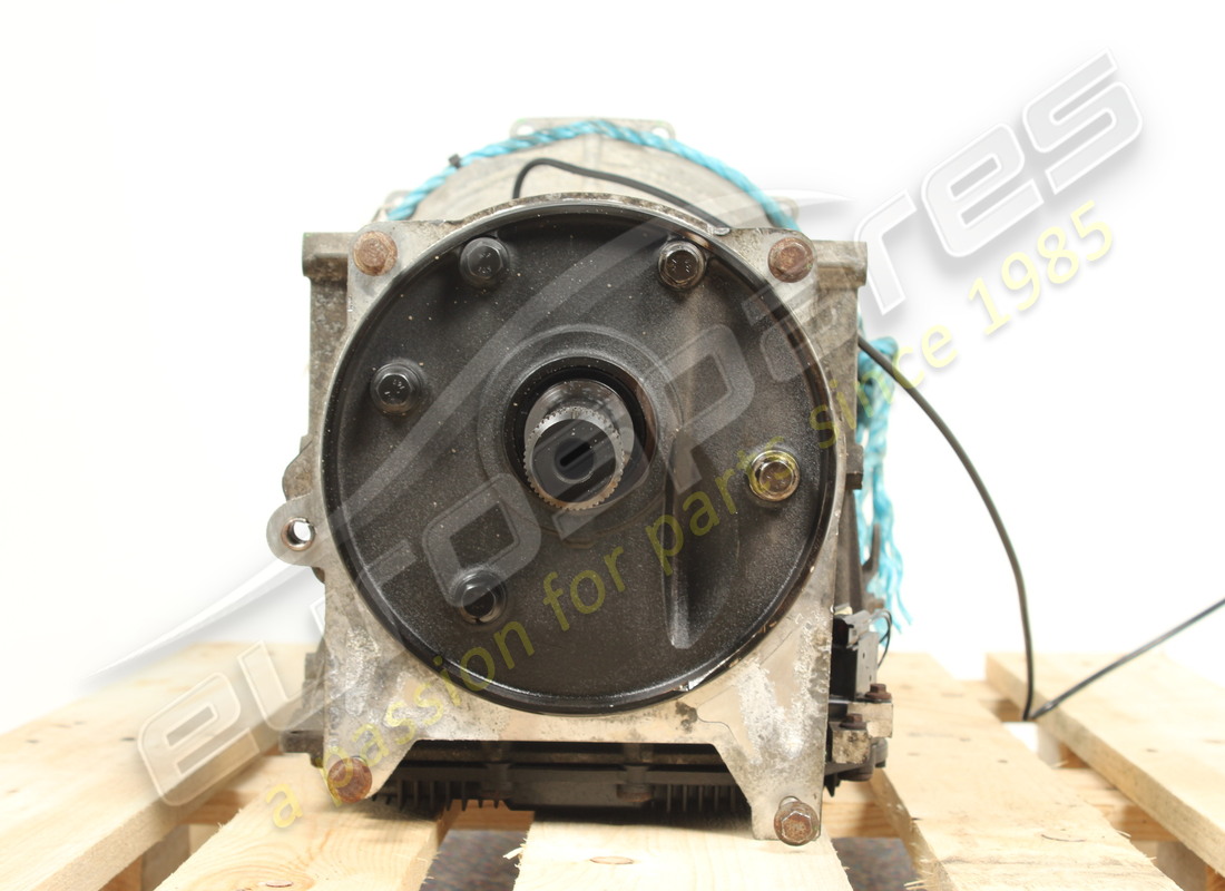 used aston martin auto gearbox incl. torque converter. part number 091725 (2)