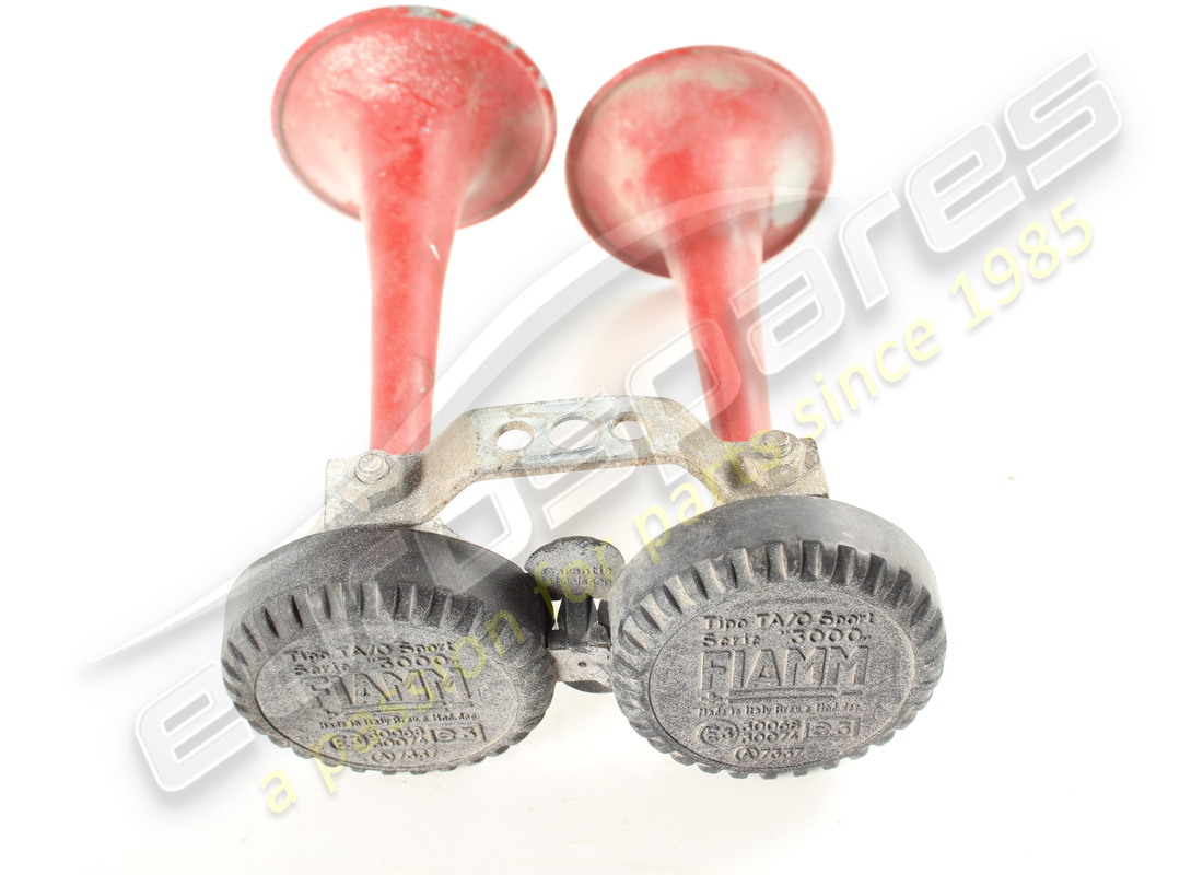 used ferrari horns. part number 10665500 (3)