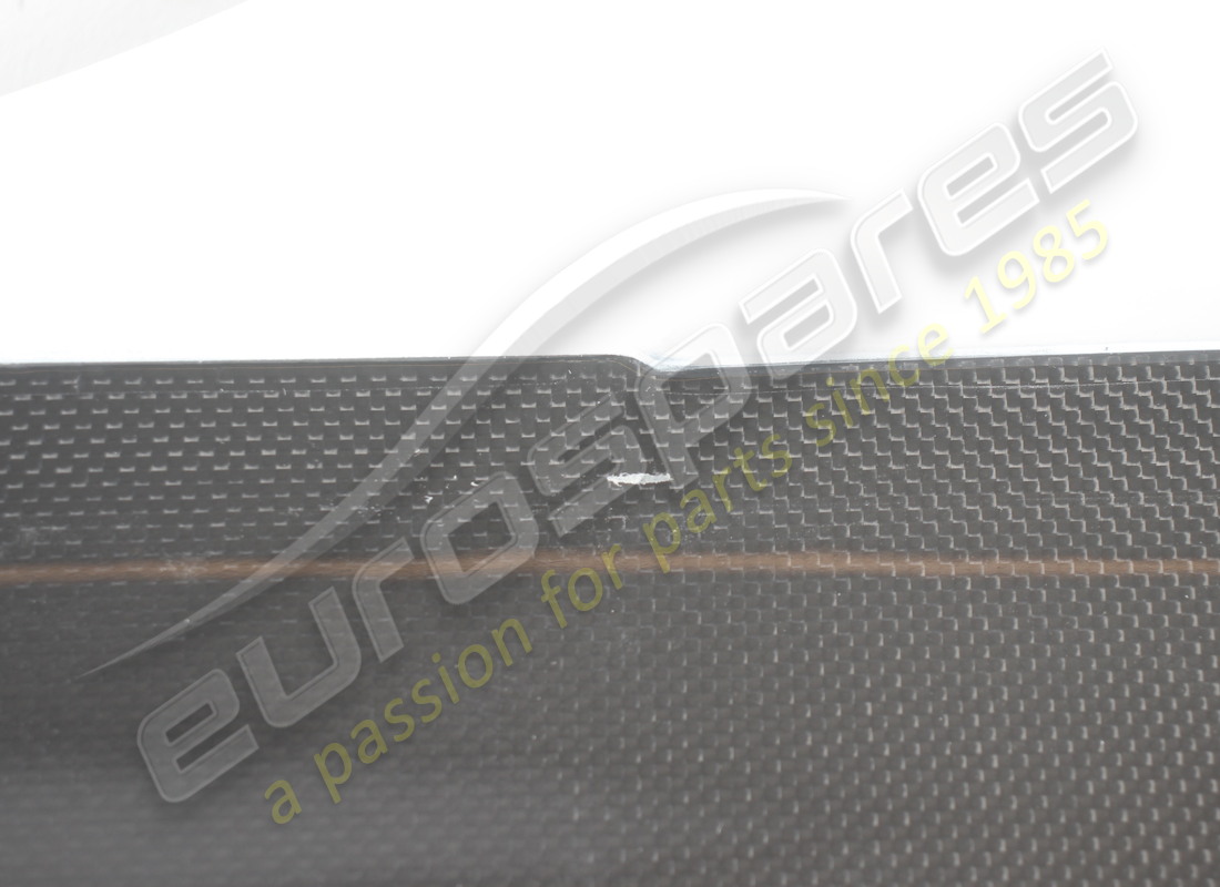 new ferrari lh carbon side skirt. part number 985796474 (2)