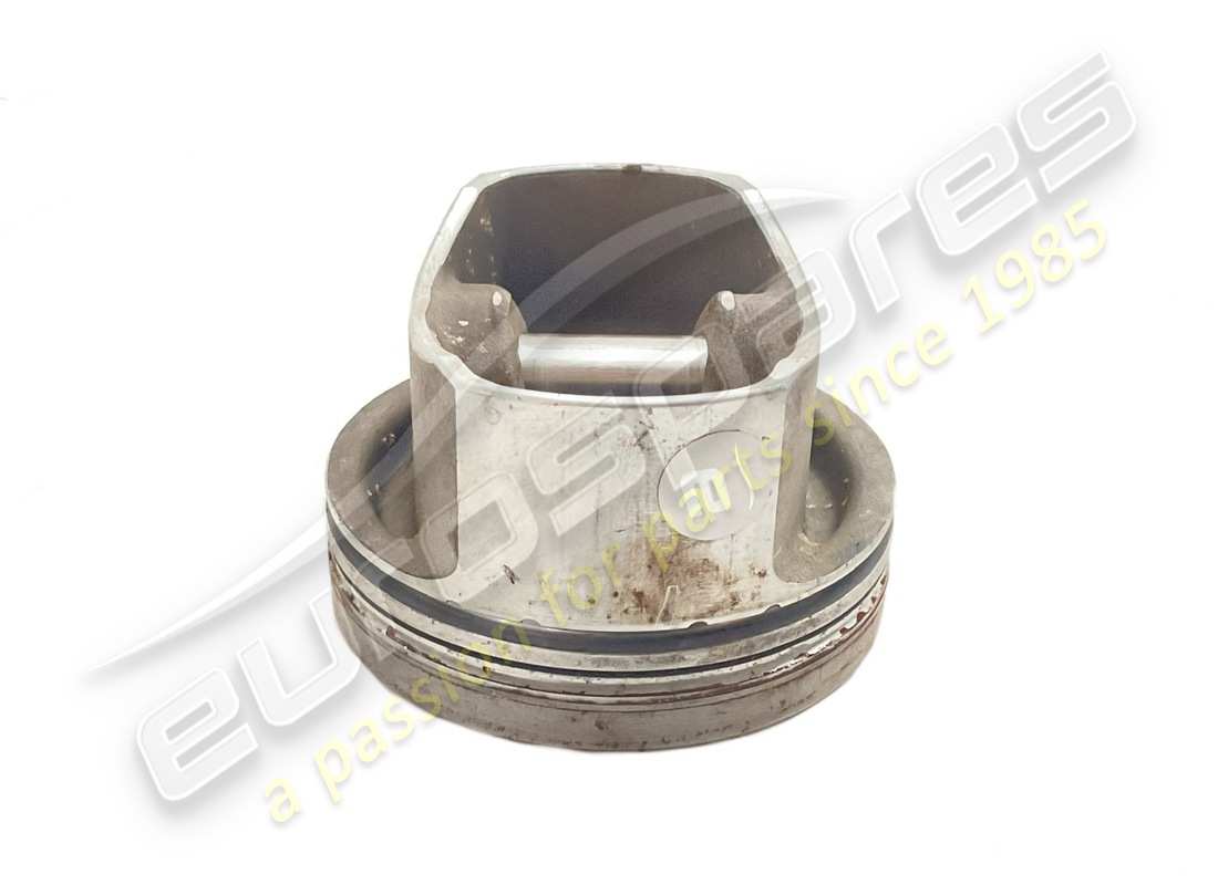 used ferrari piston assembly (green code). part number 126580 (3)