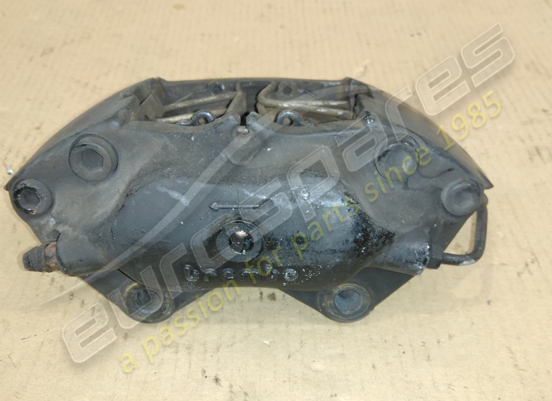 used ferrari rh rear brake caliper. part number 178906 (3)