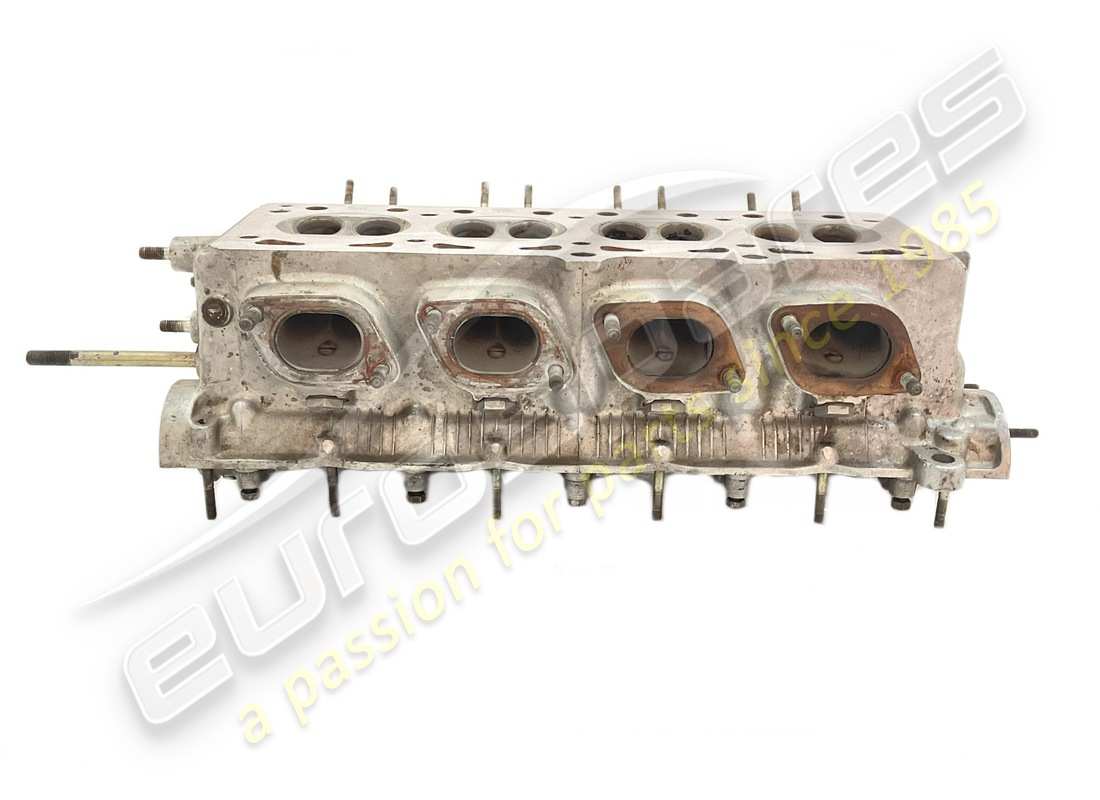 used ferrari rh cylinder head. part number 117749 (2)