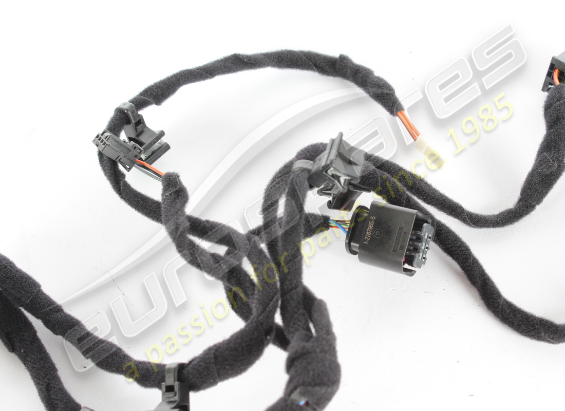 used maserati lh rear door panel wiring harness. part number 670216433 (3)