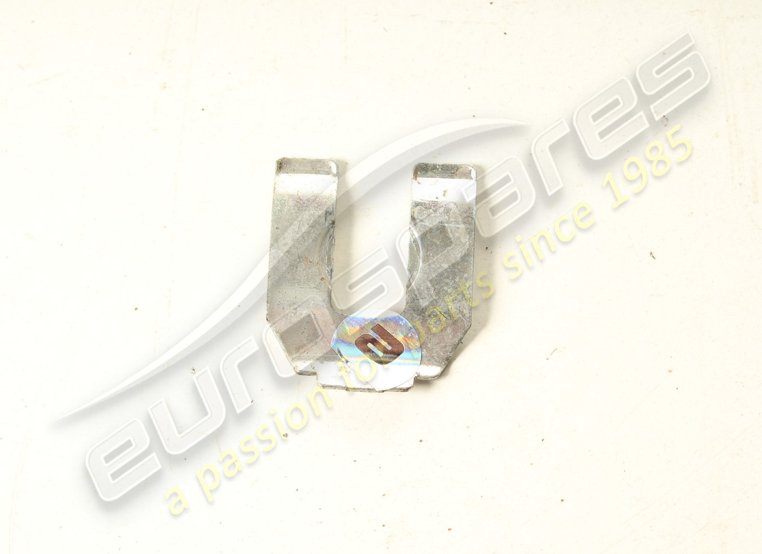 used ferrari clip. part number 326837 (1)