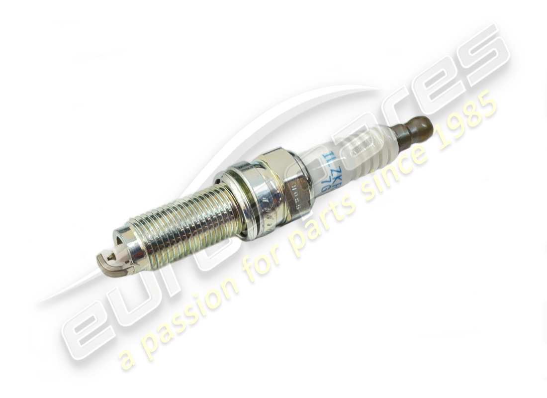 new maserati spark plug. part number 675000934 (1)