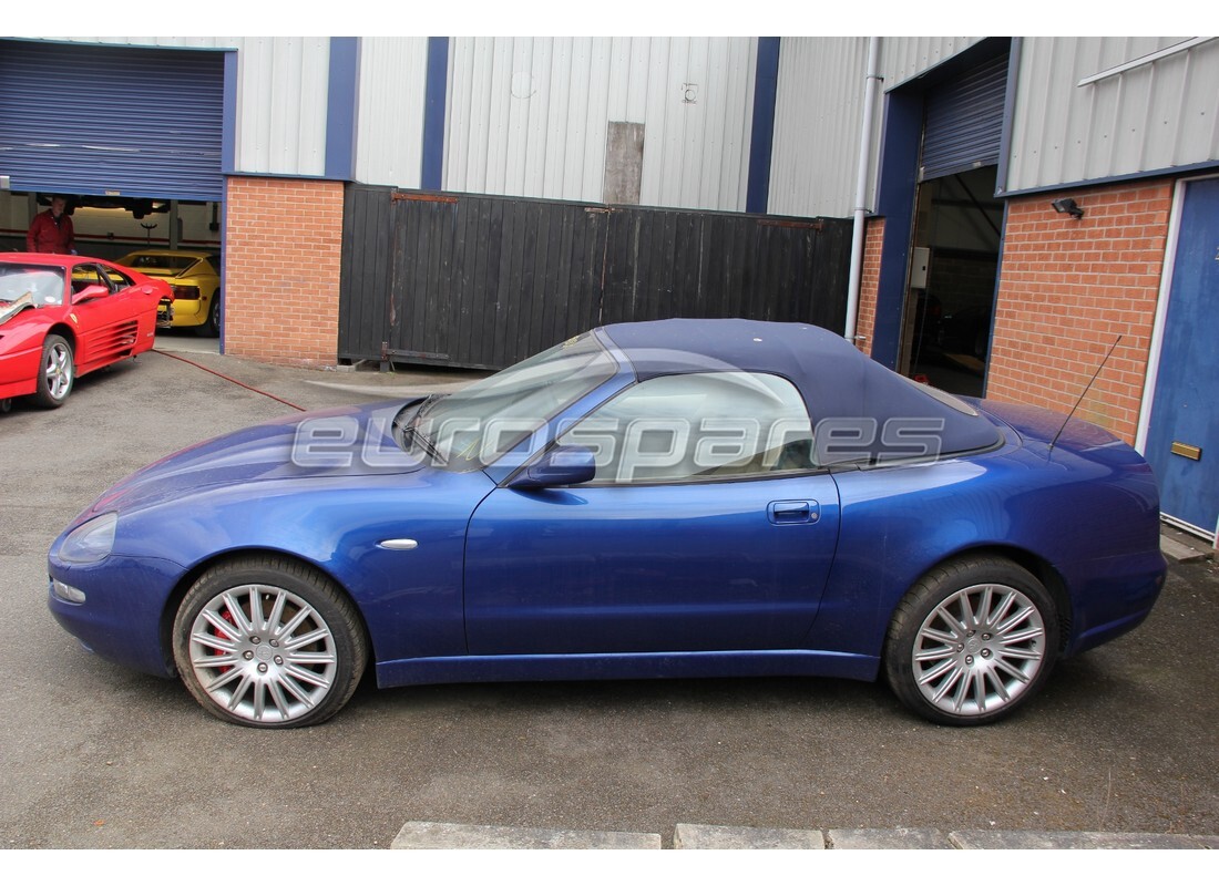 maserati 4200 spyder (2002) with 73,000 miles, being prepared for dismantling #4